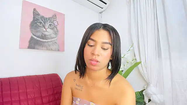 Fernanda_brown18 webcam