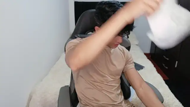 Stylish_man webcam
