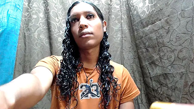 shairaStarr webcam