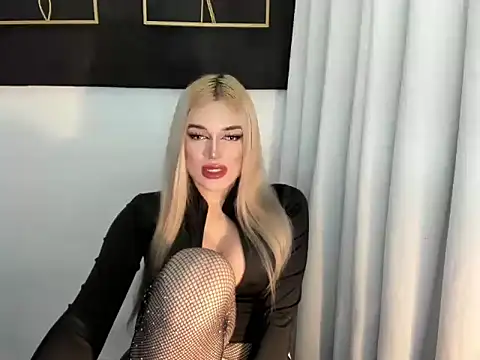 hotstellacumxxx webcam
