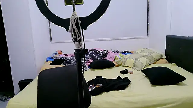 luxandracon23 webcam