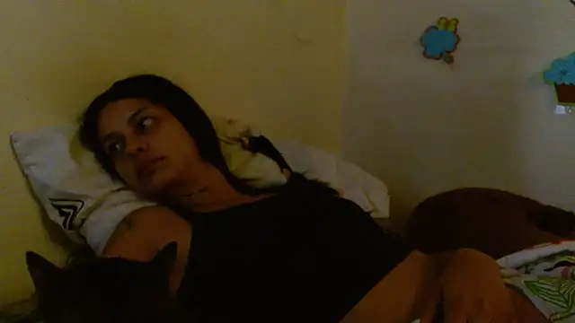 Akasha001 webcam