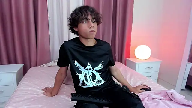 honeymoon_sariel (M twink) - Jerk off hot cock my boy