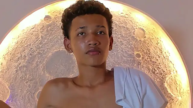 _noah19 (M twink) - show cum🔥🍆