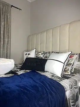 Bustygoddess32