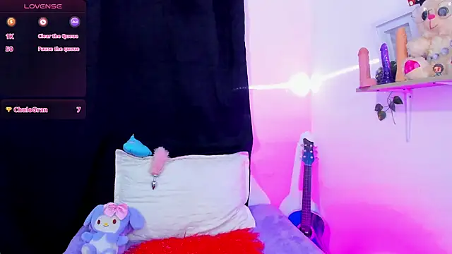 cooperrosscute233 (M young) - oil in my ass plus finger ✨🍑