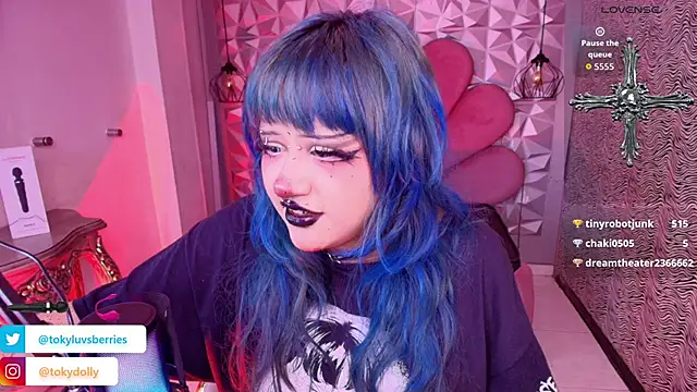 toky_doll webcam