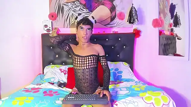 AndreaTonmsong webcam