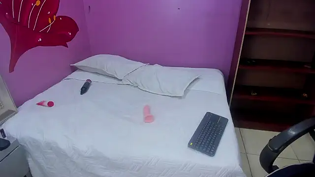 ValentinaLuxee webcam
