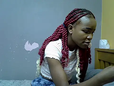 Sexy_petite_ebony webcam