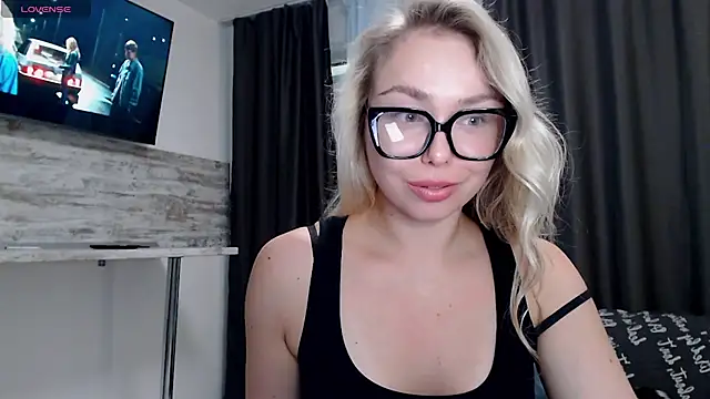 Michellee_Nilson webcam