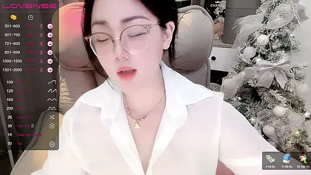 monica-888 (F milf) - 别问！问就是想你想你想你🙈🙈🙈