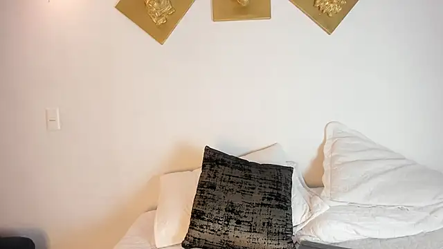 CharlottePetitte webcam