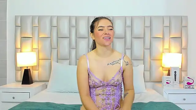 paola_katy_dicks