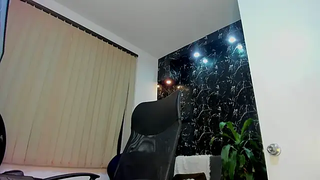 Alexander_ferre webcam