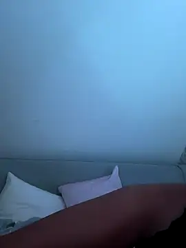 BellaSummerr webcam