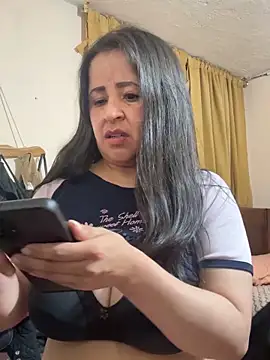 latinfemale webcam