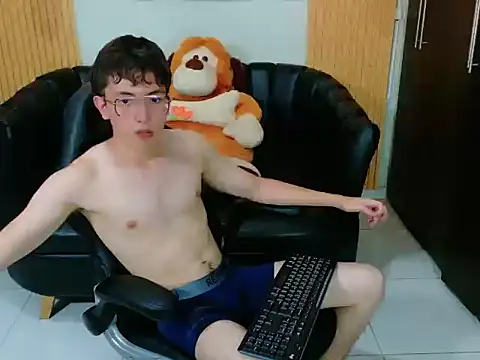 Dominic_Carmine webcam