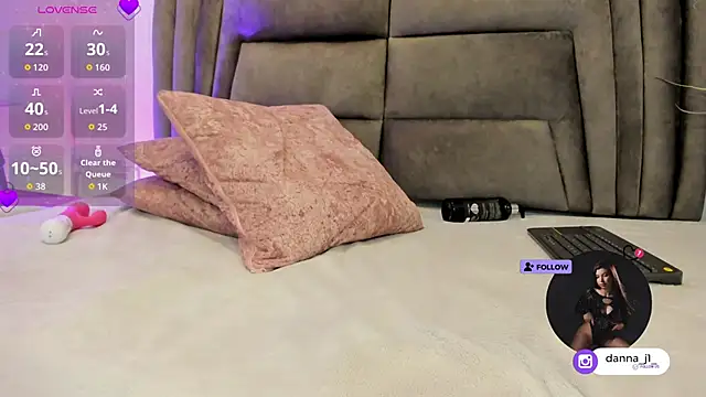 DannaJhonson1