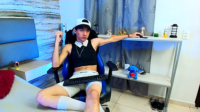 Lovers_21 webcam