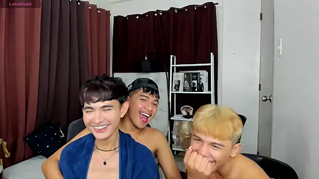 XloverXsiantwink