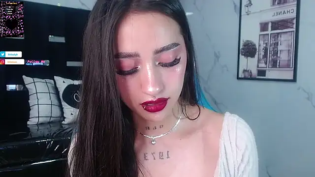 Abril_Velvet_a_ webcam