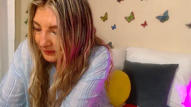 Jolie-Mature webcam