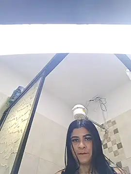TianaGlow26