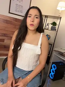  LittleDoll___ chat room