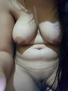 jihane-44 webcam