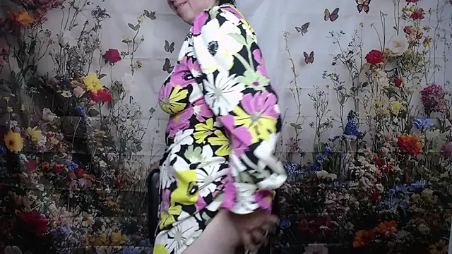 LuciaMii webcam