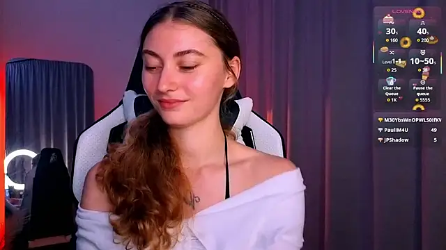 lady_curls webcam