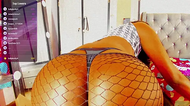 Sara_hot12112 webcam