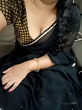 Mounika25 webcam