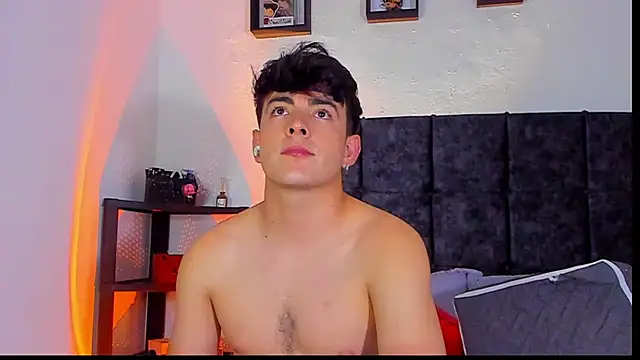 nolan_twink1