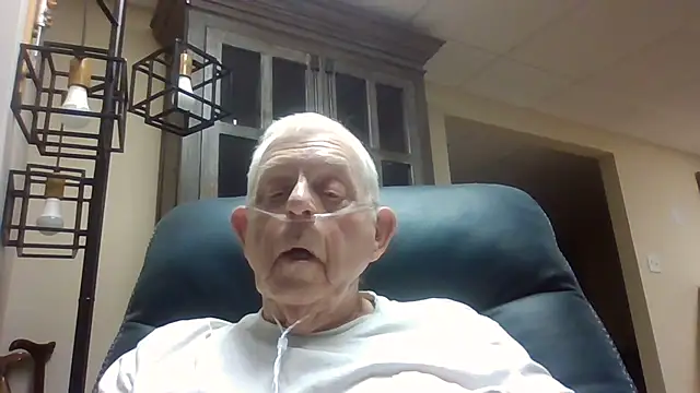 bootlegmanz (M grandpa) - #american #balds #best #cam2cam #cheapest-privates #chunky #dirty-talk #ejaculation #grandpas #hd #jerk-off-instruction #masturbation #recordable-privates #small-audience #straight #white