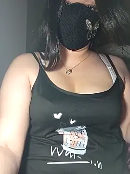 -Ellaa-