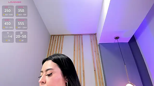 ivy_collins_