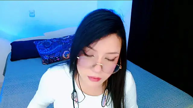 DollCam__