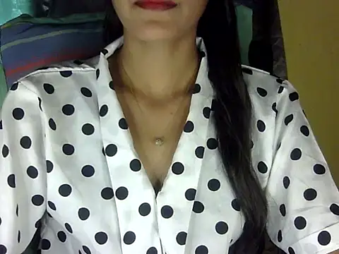 zara_Khan0