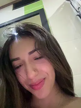 lunaa_kiss19