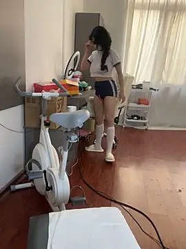 xiongmaobb (F young) - 约炮的哥哥们快来