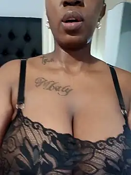 amandabrown60 (F young) - new apartment deposit