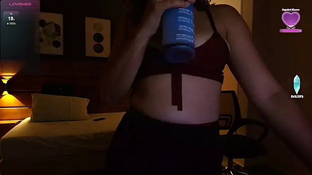 nahomy_keller