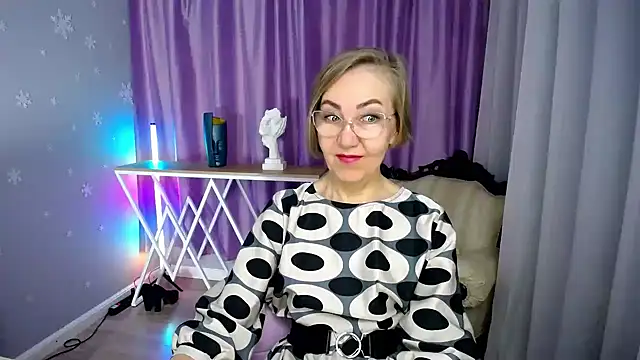 queen_a_n_i