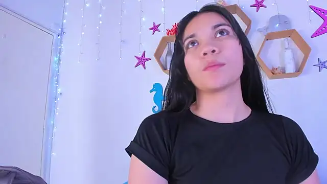 Emiily_Parkerr