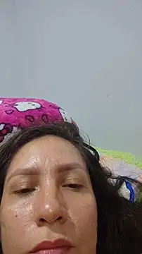 naihroby (F milf) - squirt