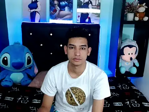 x_Aaron_x