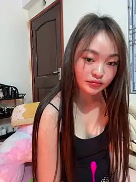 Nhi999