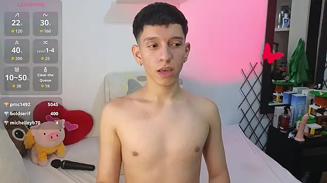 milky__boy_ webcam